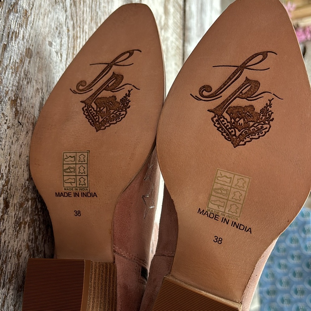 Free People Bowers Embroidered Ankle Boot Perfect Pink Boho Western Festival New - Picture 6 of 7